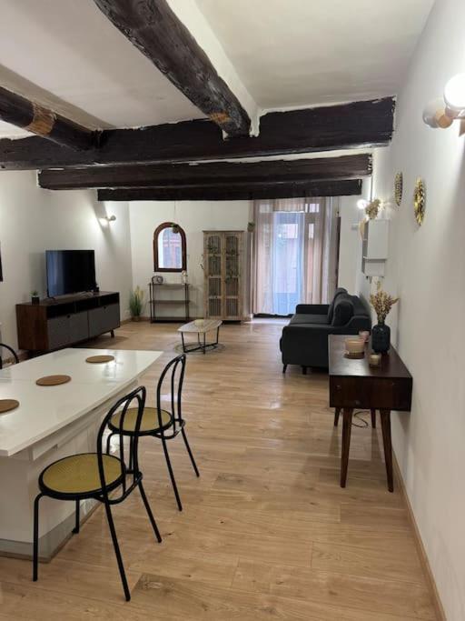 Appartement T2 Cosy Centre-Ville Pernes-les-Fontaines Buitenkant foto